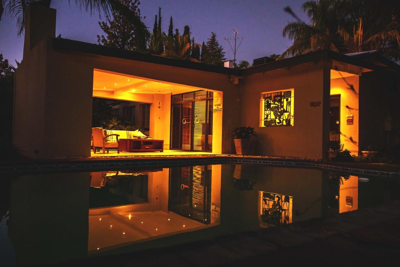 Bed and Breakfast Be My Guest Upington Exterior foto
