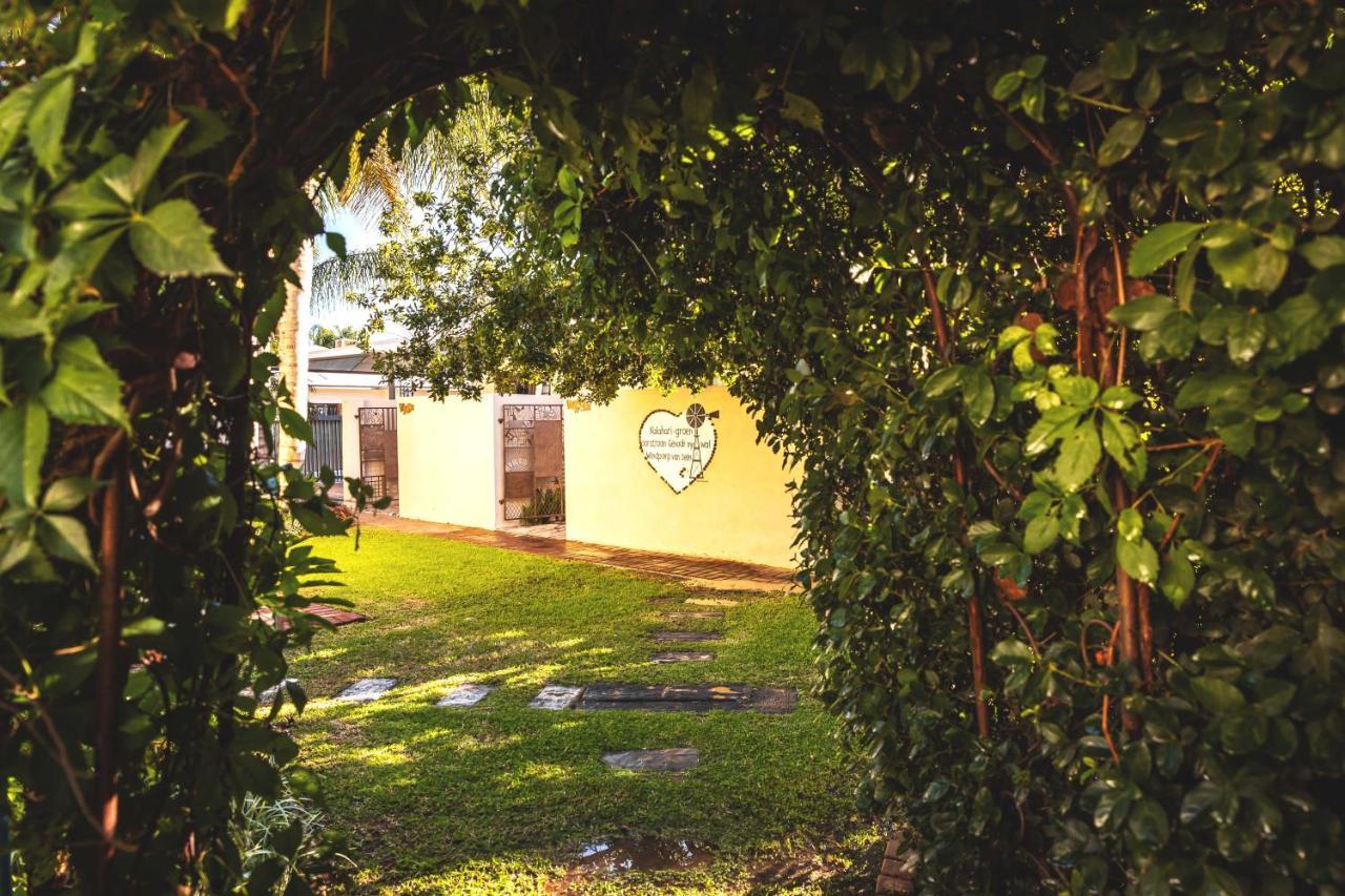 Bed and Breakfast Be My Guest Upington Exterior foto